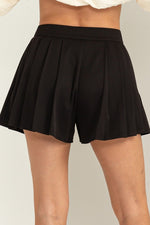 High Waist Pleated Wide Leg Skort - Black