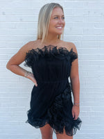 STRAPLESS RUFFLE MESH CRINKLE DRESS - BLACK