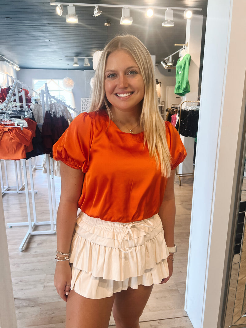 SATIN BUBBLE CROPPED TOP - ORANGE