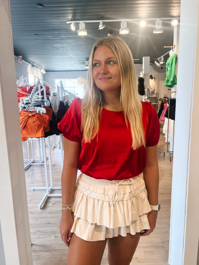 SATIN BUBBLE CROPPED TOP - RED