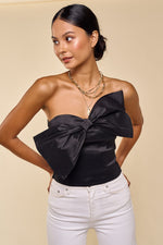 FRONT BOW DETAIL SMOCKED BACK TUBE TOP - BLACK